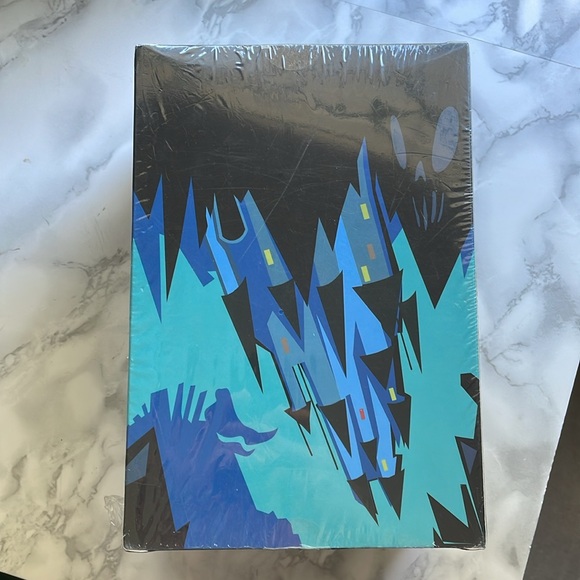 Brandt peters Candy Corn NIGHT KING 8" vinyl figure from Cardboard Space… - Picture 4 of 8